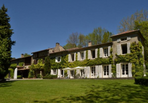 Отель Chambres d'Hôtes Domaine du Hameau Baylesse  Сен-Жан-Д'эг-Вив